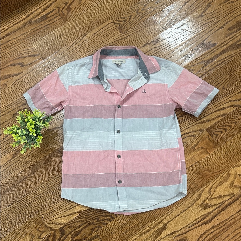 Calvin Klein Pink and Gray Casual Button Down Shirt